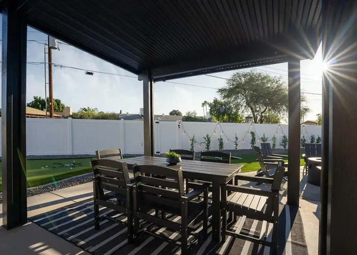 5 Bedroom With Heated Pool, Fire Pit, Big Backyard In Paradise Valley * Phoenix